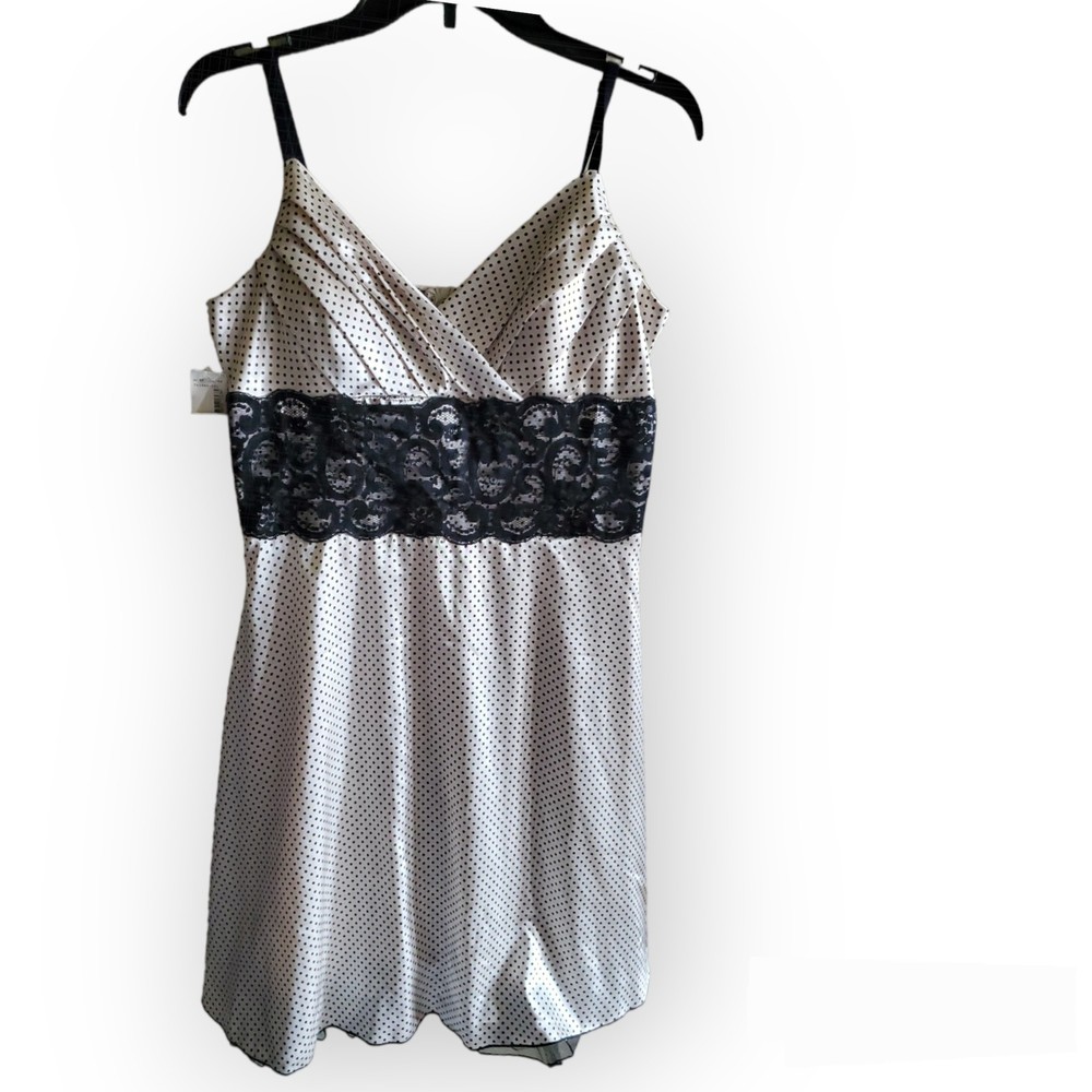 Trixxi dress size 13 junior champagne color black polka dot lace satin dress